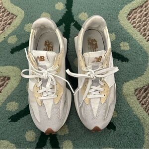 New Balance x CALIA 327 Women’s size 8